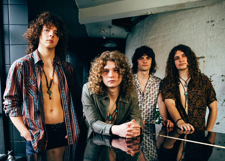 JAYLER, *Voices Unheard* : Quand le classic rock retrouve son Cœur Battant